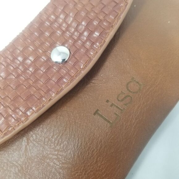 Leather belt pack with name "Lisa" on it. By Starkenburg Company. - Picture 15 of 15
